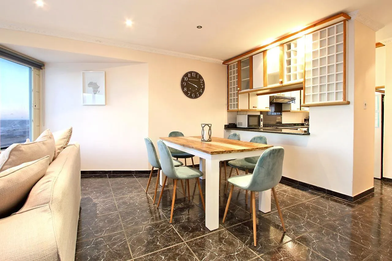 Cap Du Mont Cape Town Apartment Bloubergstrand